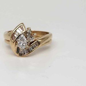 14K Diamond ring